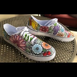 Hand-painted designed canvas sneakers